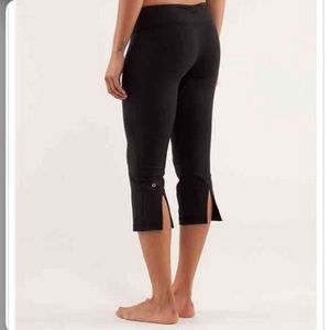 Lululemon yoga flare crops